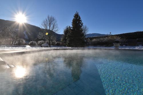 Swimming pool, Majestic Hotel & Spa Resort in Brunico