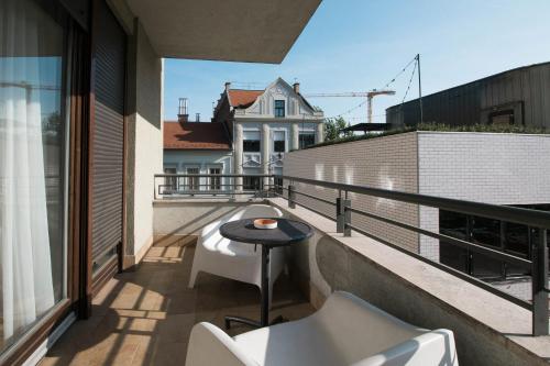  Kiraly POP Studio with terrace and free garage in Budapest