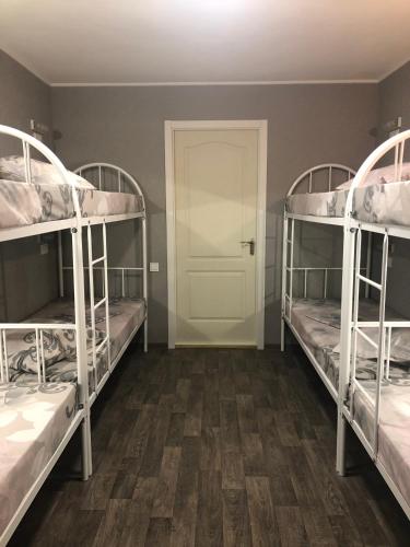 Urban hostel - image 5