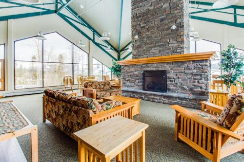 Lodgepole Treehouse A302 - image 2