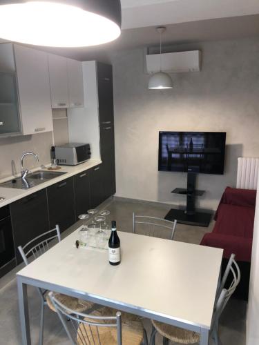 A 4 chilometri dal belvedere più bello delle Langhe - Apartment - La Morra