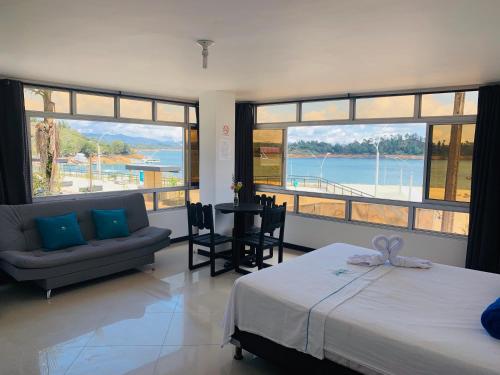 

Hospedaje Cristal del Lago