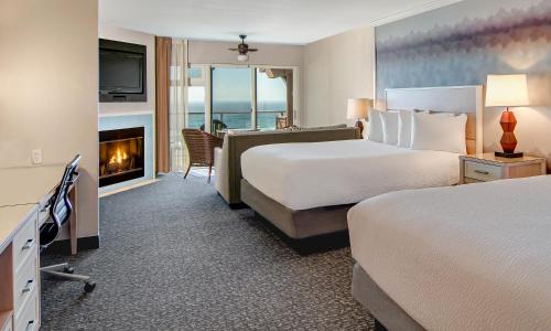 2 queen beds