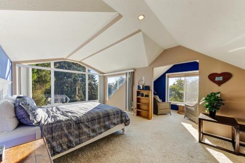 Seal Rock Getaway