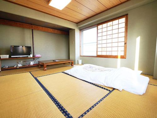 Japanese-Style Quadruple Room
