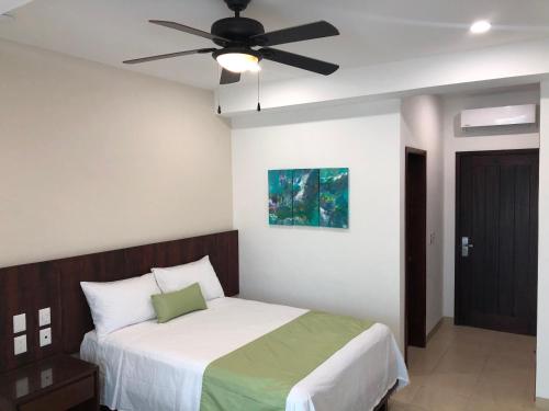 Imperla Hotel – Isla Mujeres, TX