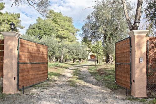 Ktima Loumoumba Private Villa - image 7