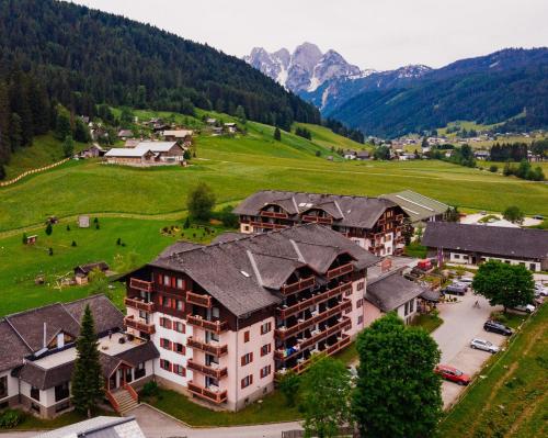 Alpine Studio with Indoor Pool & Spa included - 10 min from Hallstatt, Gosau (photo 10)