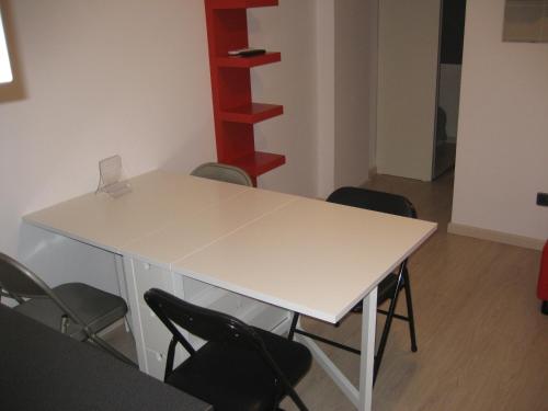One-Bedroom Apartment room in Marbel Apartments