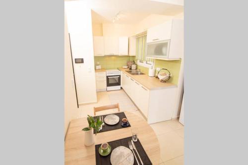  Cozy Apartment in Kalamata 2 in Kalamata