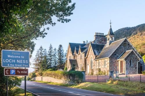 The Old Manse, Loch Ness (highland-escape) Inverness