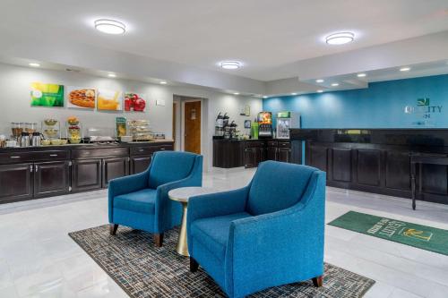 Quality Inn McDonough Atlanta South - image 5