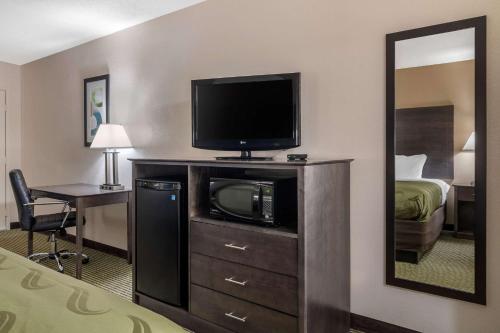 Quality Inn McDonough Atlanta South