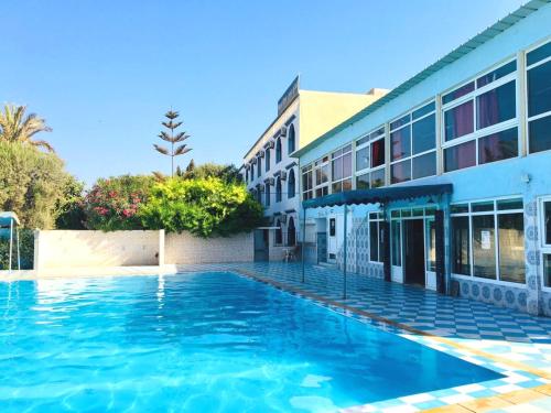 Hotel Ribis in 애 메룰