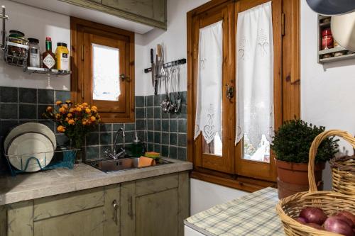 Konyha, Kanto's Guesthouse in Stemnitsa