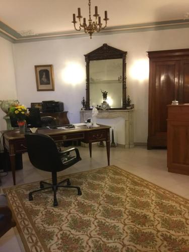 Hôtel le XVIIIème photo 16