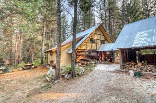 Mountain Music Lodge