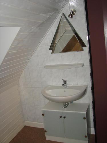 Triple Room with Shared Bathroom