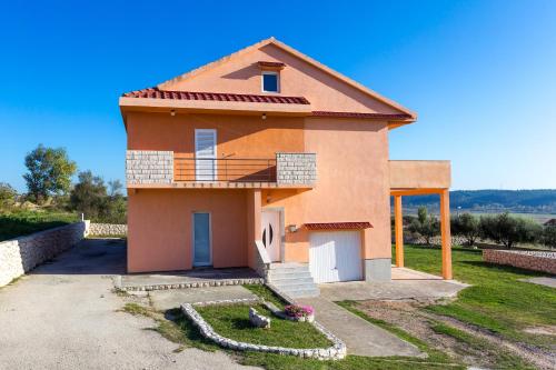Apartments Uvala Plemic