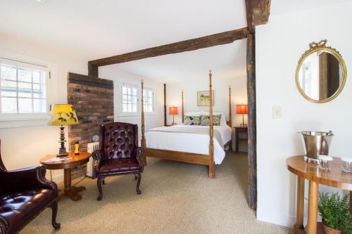 227423526 Kedron Valley Inn