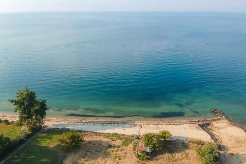  Sofia's Apartment with Sea & Olympus View, Pension in Epanomi