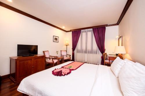 Steung Siemreap Hotel Room Type - Deluxe Double Room with Balcony