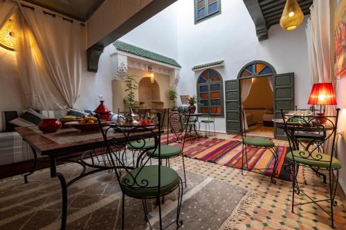 Riad dar El Arsa Rooftop & jacuzzi 5