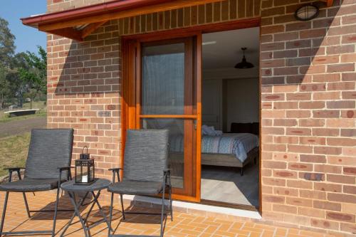 Blueberry Hills On Comleroy Farmstay - B&B and Self-Contained Cottages - 편의 시설/서비스