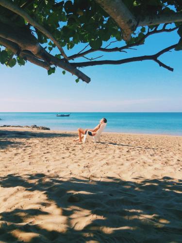 Sun Smile Beach Koh Jum