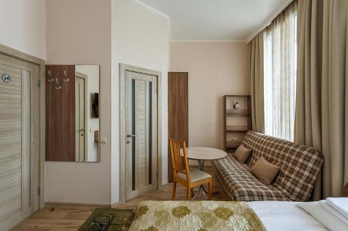 Megapolis Hotel near Lenin sírja