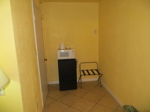 Cottonwood Inn - image 2