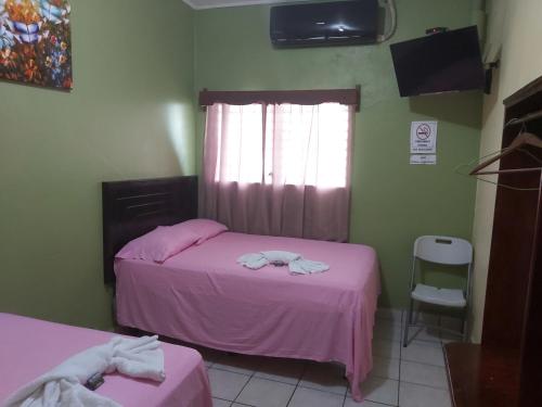 Mados Hotel Tamarindo in Choluteca