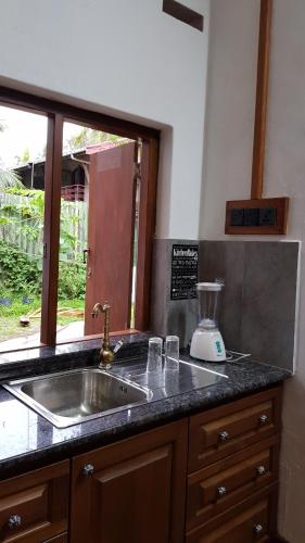 CHARAKAMA Guest Bungalow - GAMPAHA