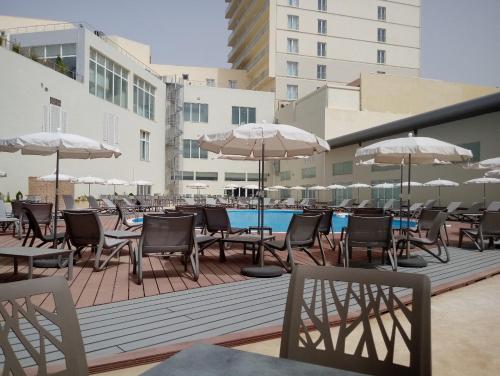 Piscine, HOTEL Vent-Dôme Khaled Hotel & SPA (HOTEL Vent-Dome Khaled Hotel & SPA) in Oran