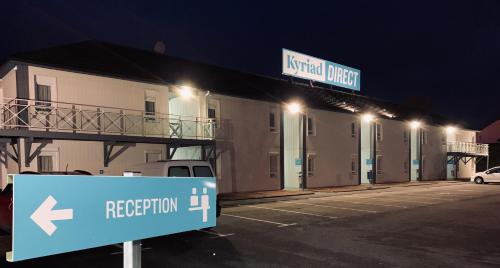 Kyriad Direct Val de Reuil - image 6