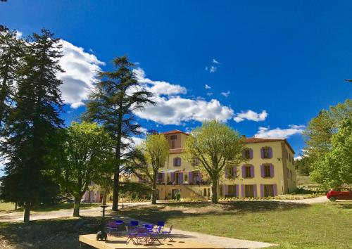 Chateau Ferrassières - Apartment