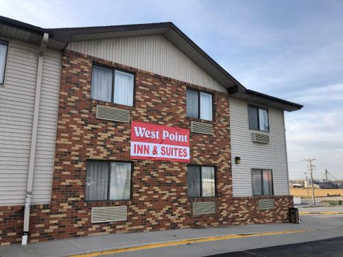 West Point Inn & Suites