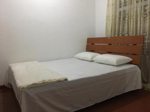 White House Hostel