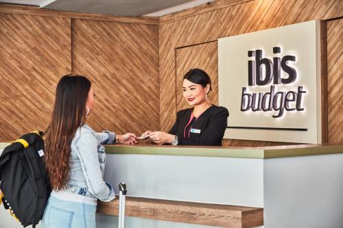 ibis budget Singapore Pearl