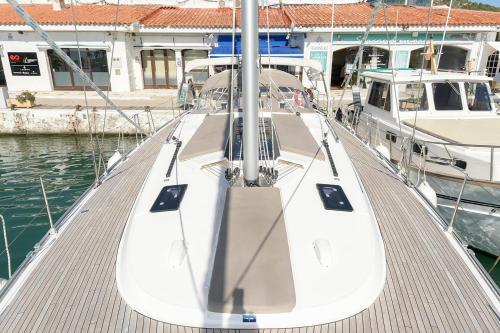 Bavaria 56 / Velero - image 9