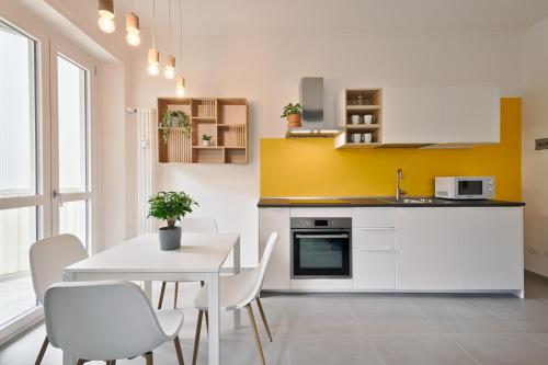 Urban House Carducci - Studios - image 11