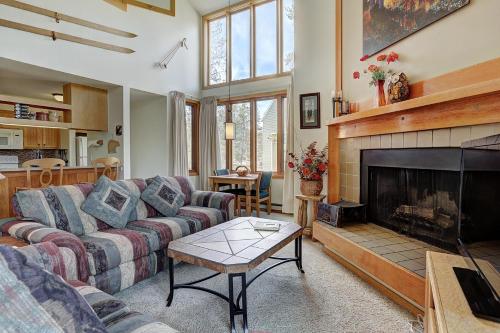 2072 The Pines Condo in Keystone, USA
