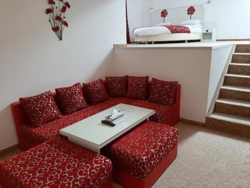 Hotel Condor - main image