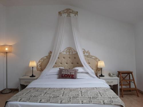 Hotel Condor - image 6