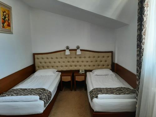 Hotel Condor - image 7