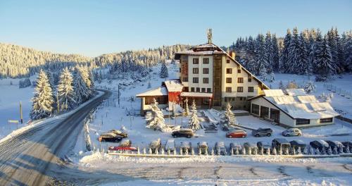 Hotel Coop Rozhen - image 2