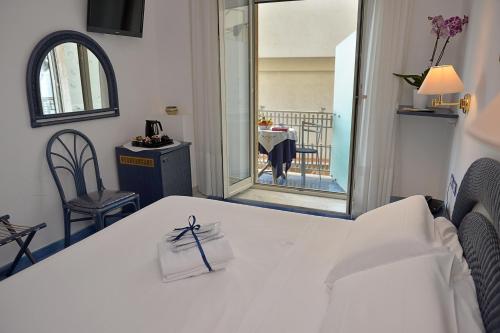 Double Room with Side Sea View