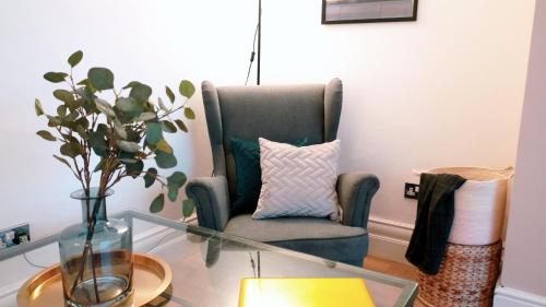 Annurs Place, Bolton, Lancashire