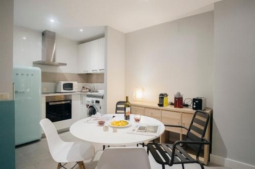 RETIRO Apartment II - image 2