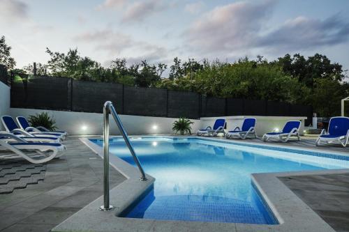 Villa Amour a luxury villa in Imotski private pool - image 9